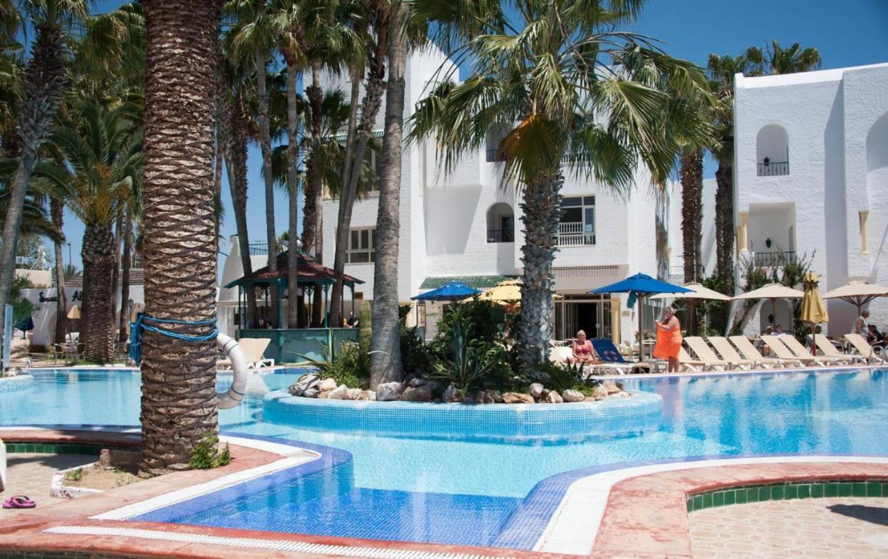 Hotel Nesrine 4*
