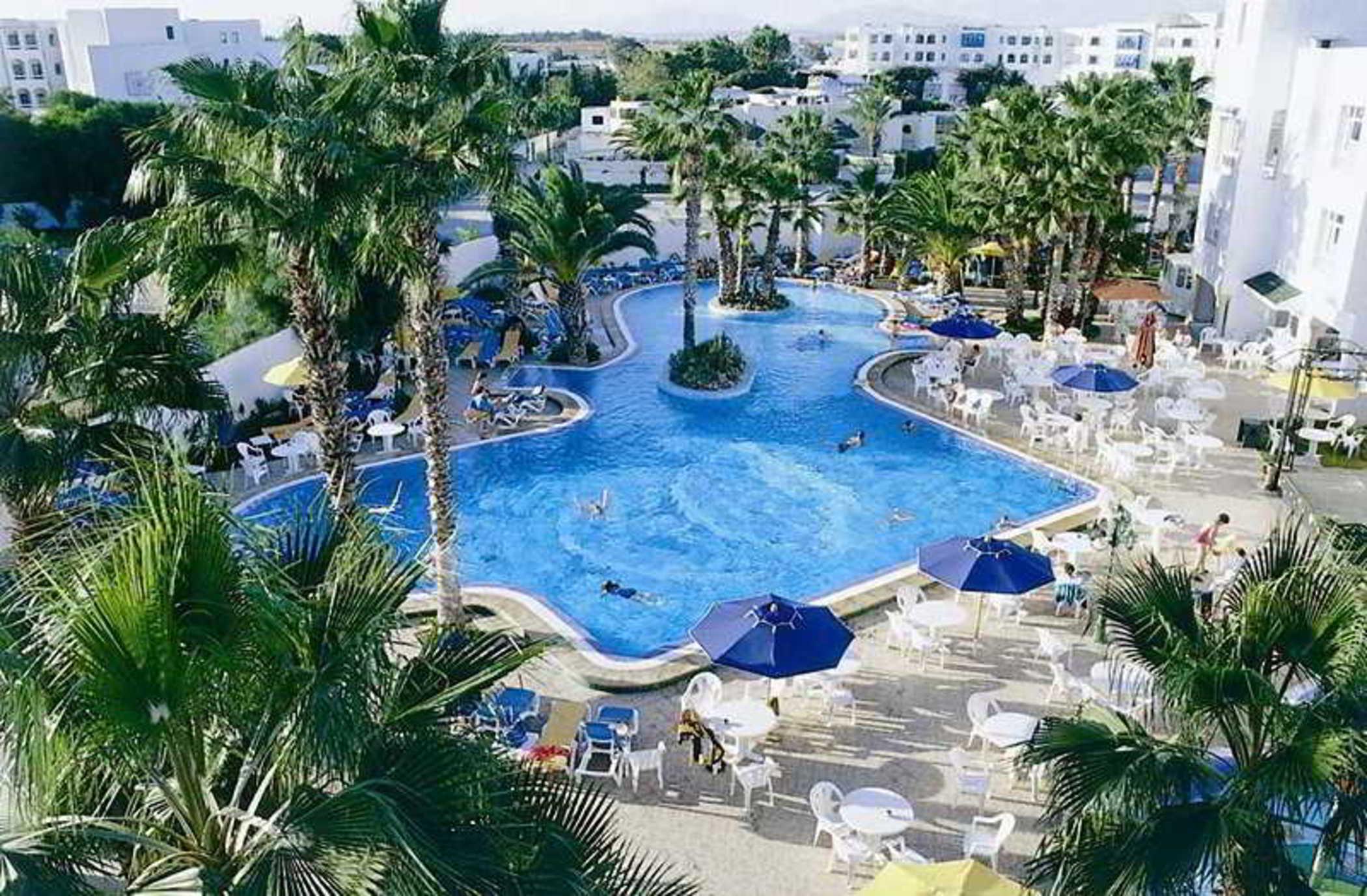 Nesrine Hotel 4*