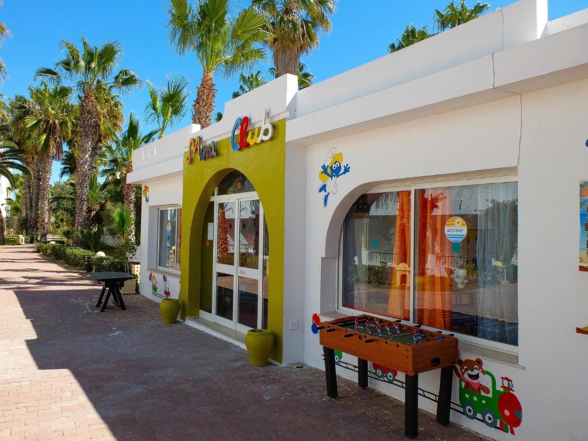 Nesrine Hotel