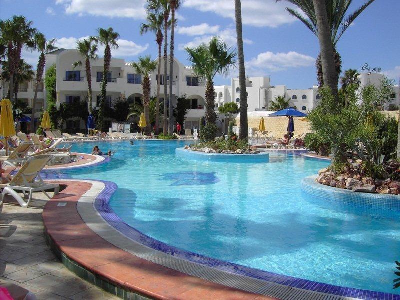 Hotel Nesrine 4*